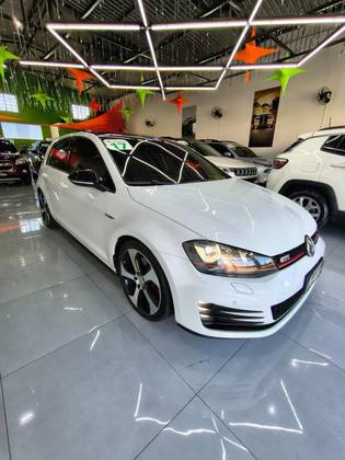 VOLKSWAGEN GOLF 2.0 TSI GTI 16V TURBO GASOLINA 4P AUTOMÁTICO VOLKSWAGEN GOLF 2.0 TSI GTI 16V TURBO GASOLINA 4P AUTOMÁTICO